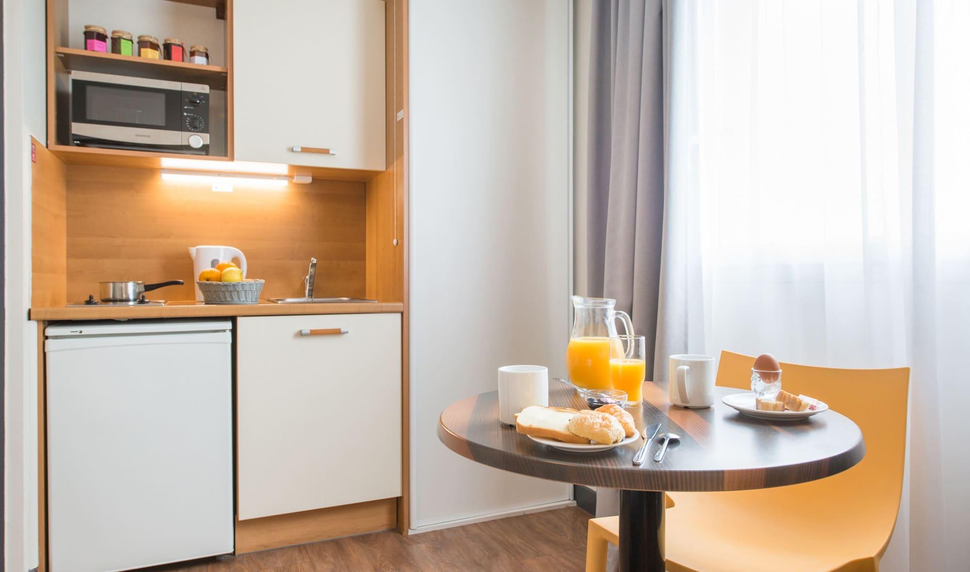Zenitude Hôtel-résidences Les Portes De L'océan 3*