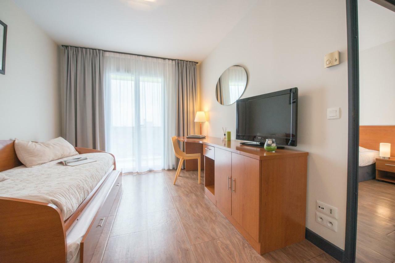 Zenitude Hôtel-résidences Les Portes De L'océan 3*