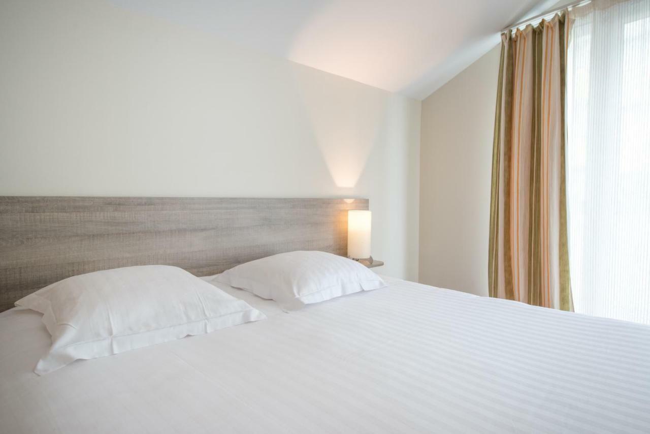 Zenitude Hôtel-résidences Les Portes De L'océan Hotel 3*